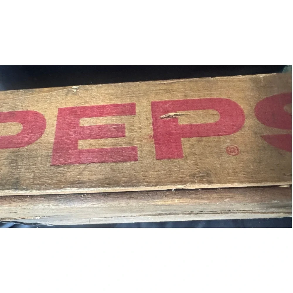 Vintage Pepsi Wooden Soda Crate 24 Bottle Carrier Red Logo Metal Corners Rustic